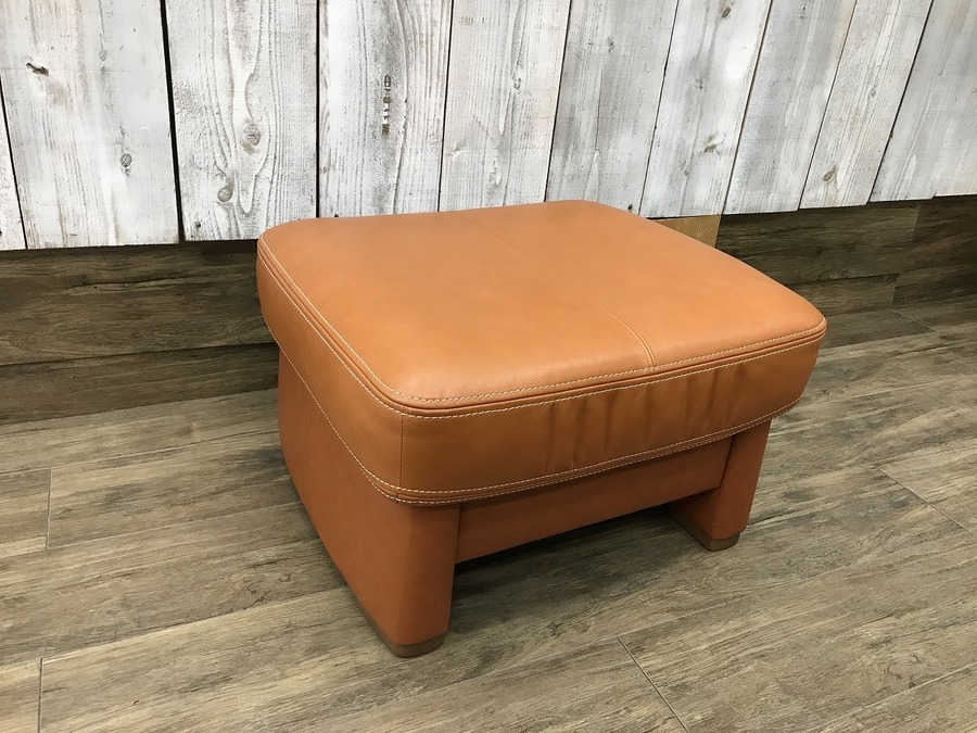 karimoku（カリモク）】人気のZT73シリーズのオットマン付き3人掛け