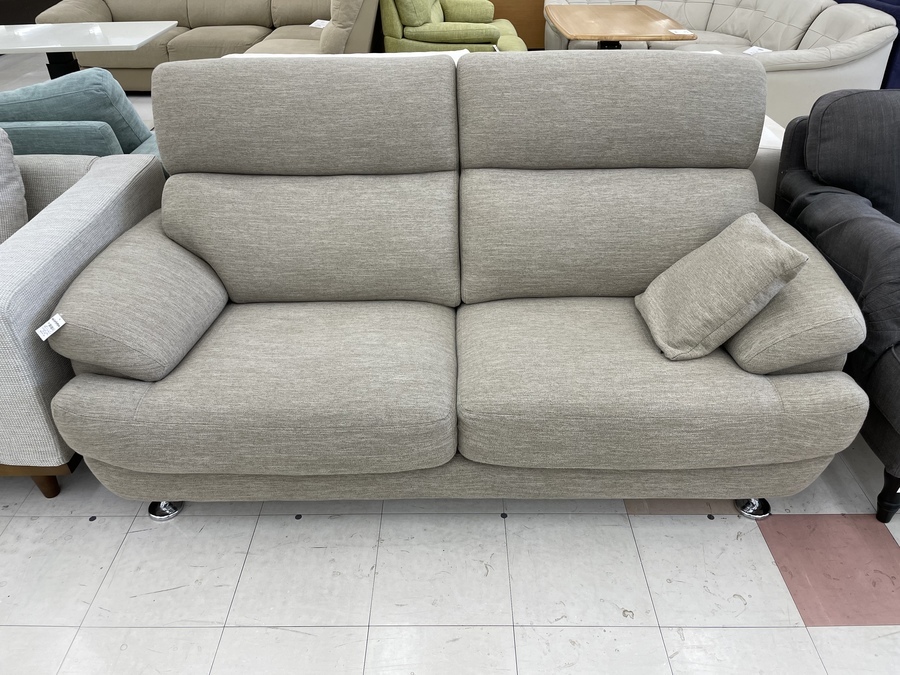 新入荷！ 人気のニトリの3人掛けソファ NポケットA13のご紹介です