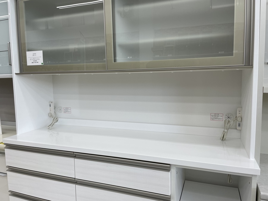 新入荷！ ニトリの現行モデルのキッチンボード リガーレのご紹介です