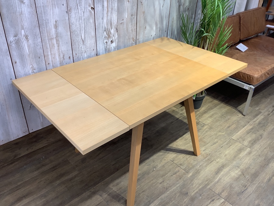 IDEE（イデー）】すでに廃盤となっている貴重な伸長式ダイニング