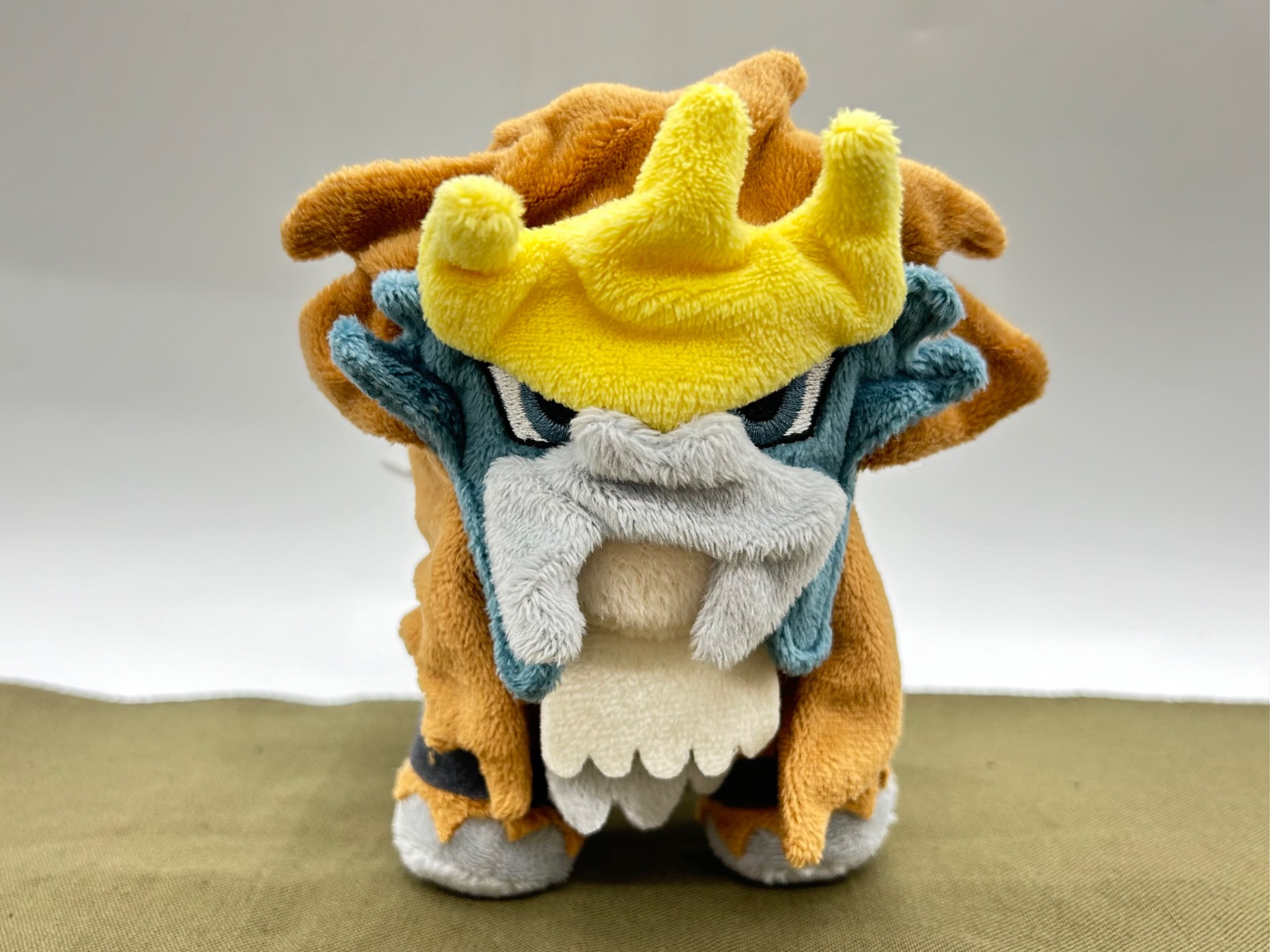 希少品！】ポケモン ぬいぐるみ エンテイ 色違い 買取入荷いたしました