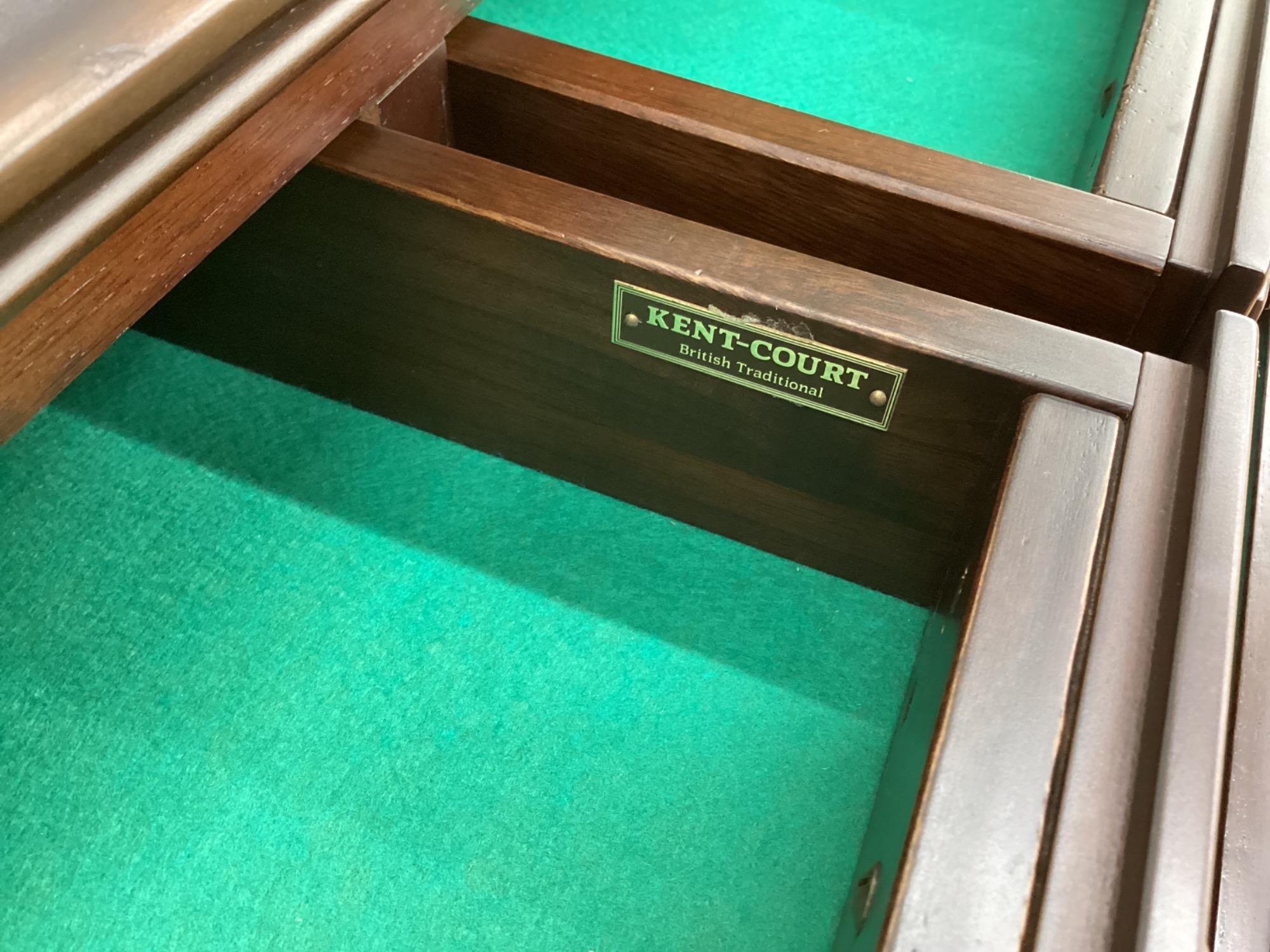 マルニ木工】ブリティッシュアンティークデザインのコンソールテーブル