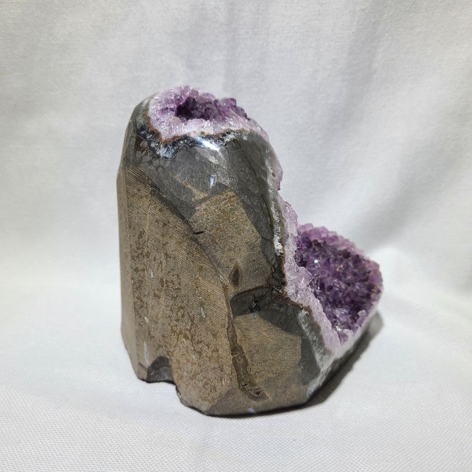 ☆04/05UP☆アメジスト原石：ウルグアイ産： - 月のかけら