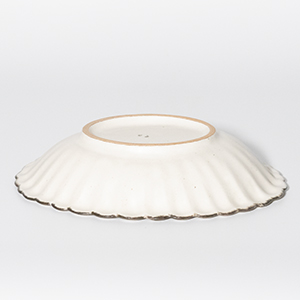 白輪花楕円鉢 - 石岡信之 作家もの器 | zakka土の記憶 オンラインショップ