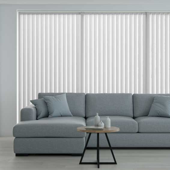 バーチカル ブラインド、遮光 ナチュラル ホワイト バーチカルブラインド