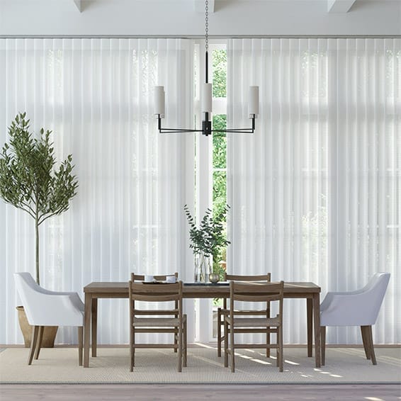 キアラ ソフトホワイト バーチカル・シアーブラインド