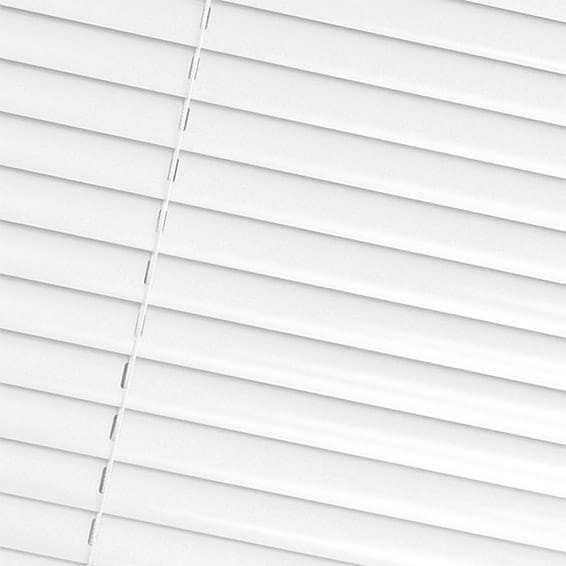 エッセンス グロスホワイト アルミブラインド