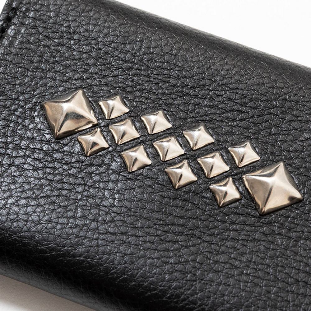 キャリー スタッズ レザー マルチ ケース ウォレット | CALEE STUDS