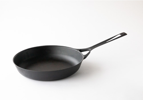 UNILLOY鋳物フライパン | UNILLOY | ユニロイ 世界一軽い、鋳物