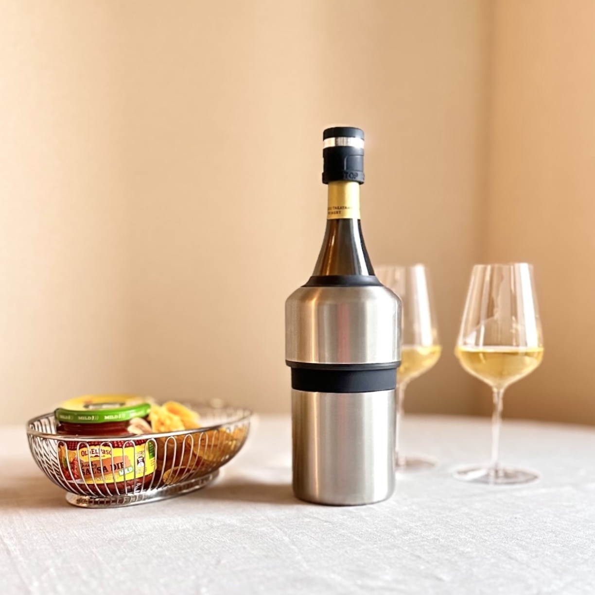 氷、保冷剤不要の1本用ワインクーラー ハスキー ブラック