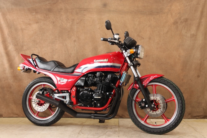 Z400GP BEETテール+F.フェンダー｜SOLD OUT｜旧車・絶版バイクならウエマツ