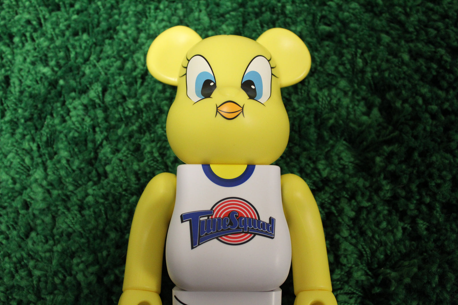 Looney Tunes Bearbrick 'Tweety' 400% – Underground Closet LLC
