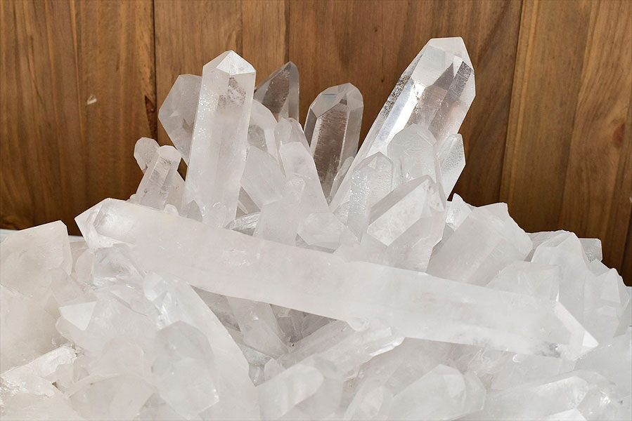 特大 水晶クラスター原石（ブラジル・バイーア）｜アップストーンオンビル