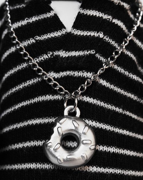 J DILLA FIGURE BY PAY JAY (DONUTS EDITION) ジェイ ディラ