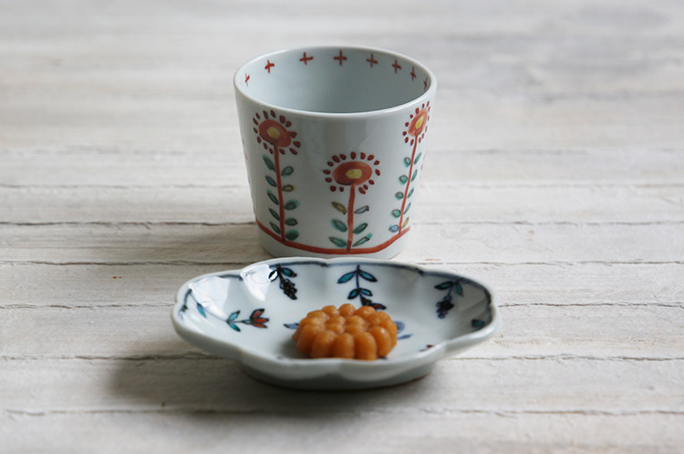 重田 良古 そば猪口 赤絵花文B ｜ 暮らしのうつわ花田 和食器 通販