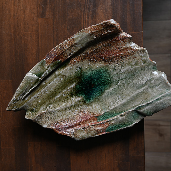 伊賀焼 陶芸家 新学の作品なら【公式】Artshop Gallery うつわや悠々