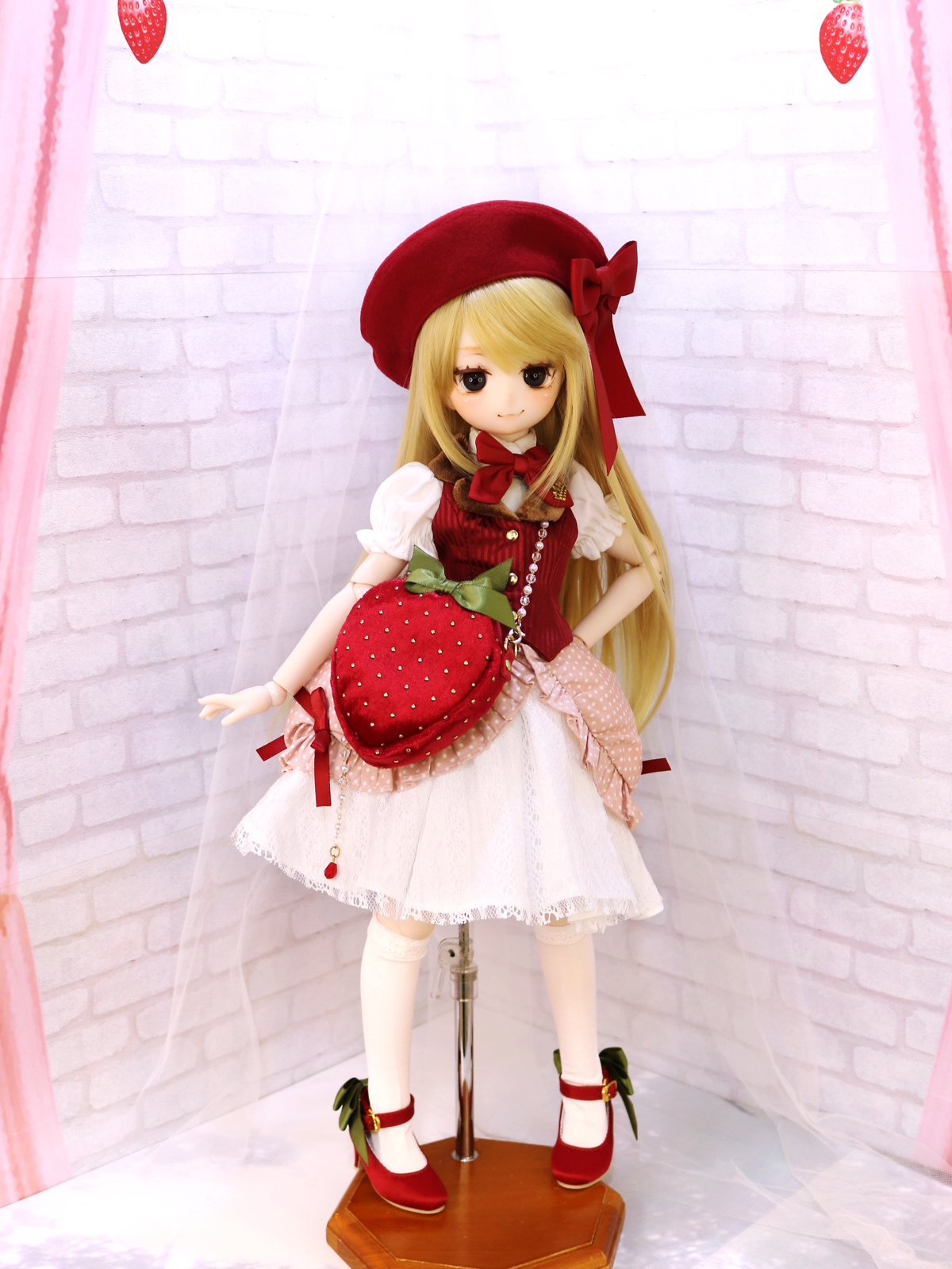 7月新作ドレス発表会】アニバーサリーイチゴコーデのご紹介 | ドール