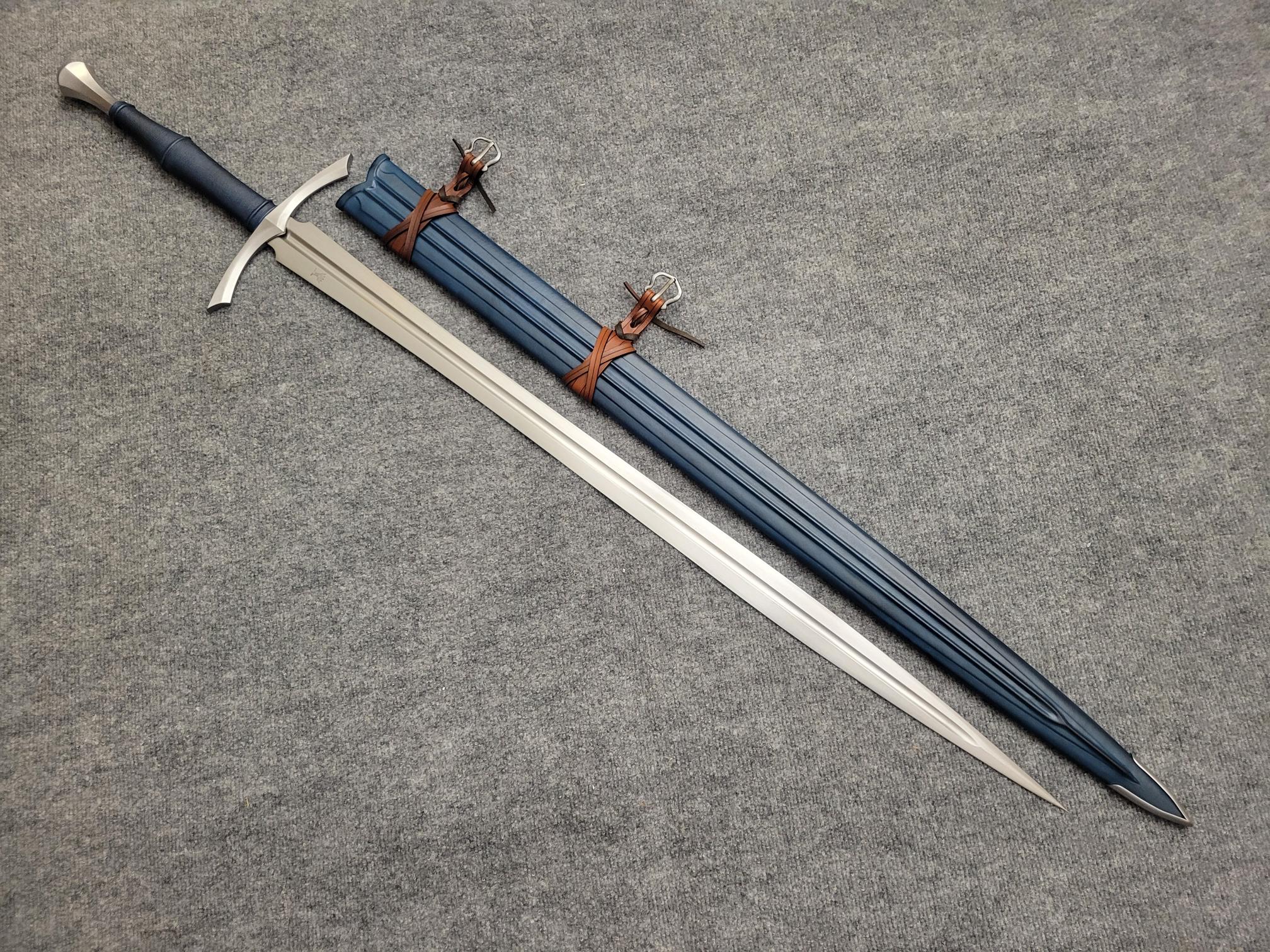 VA-320-Craftsman Series - The Glamdring Leaf Blade Long Sword