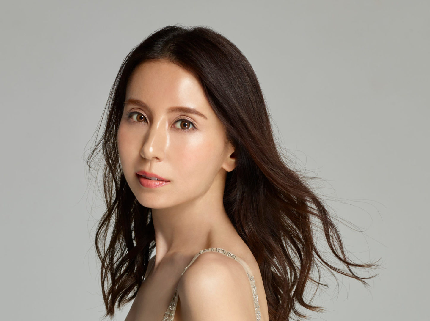 May J. VANITYMIX WEB LIMITED INTERVIEW | VANITYMIX マガジン
