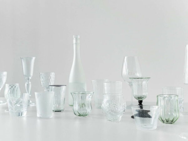 ニナ リッチから、“羽ばたく鳩”を描いた限定香水「レールデュタン