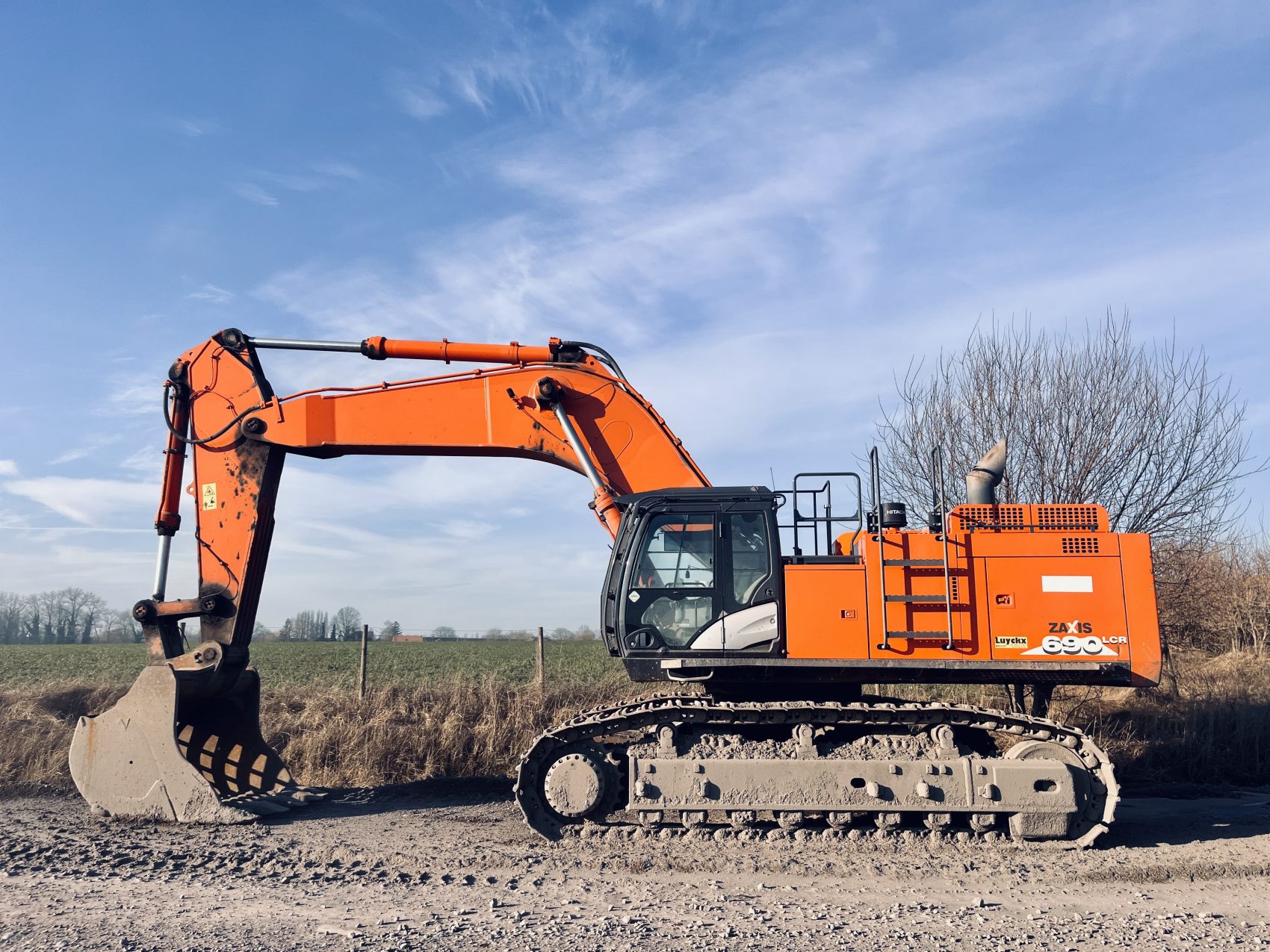 VC-Services | Hitachi ZX690LCR-6