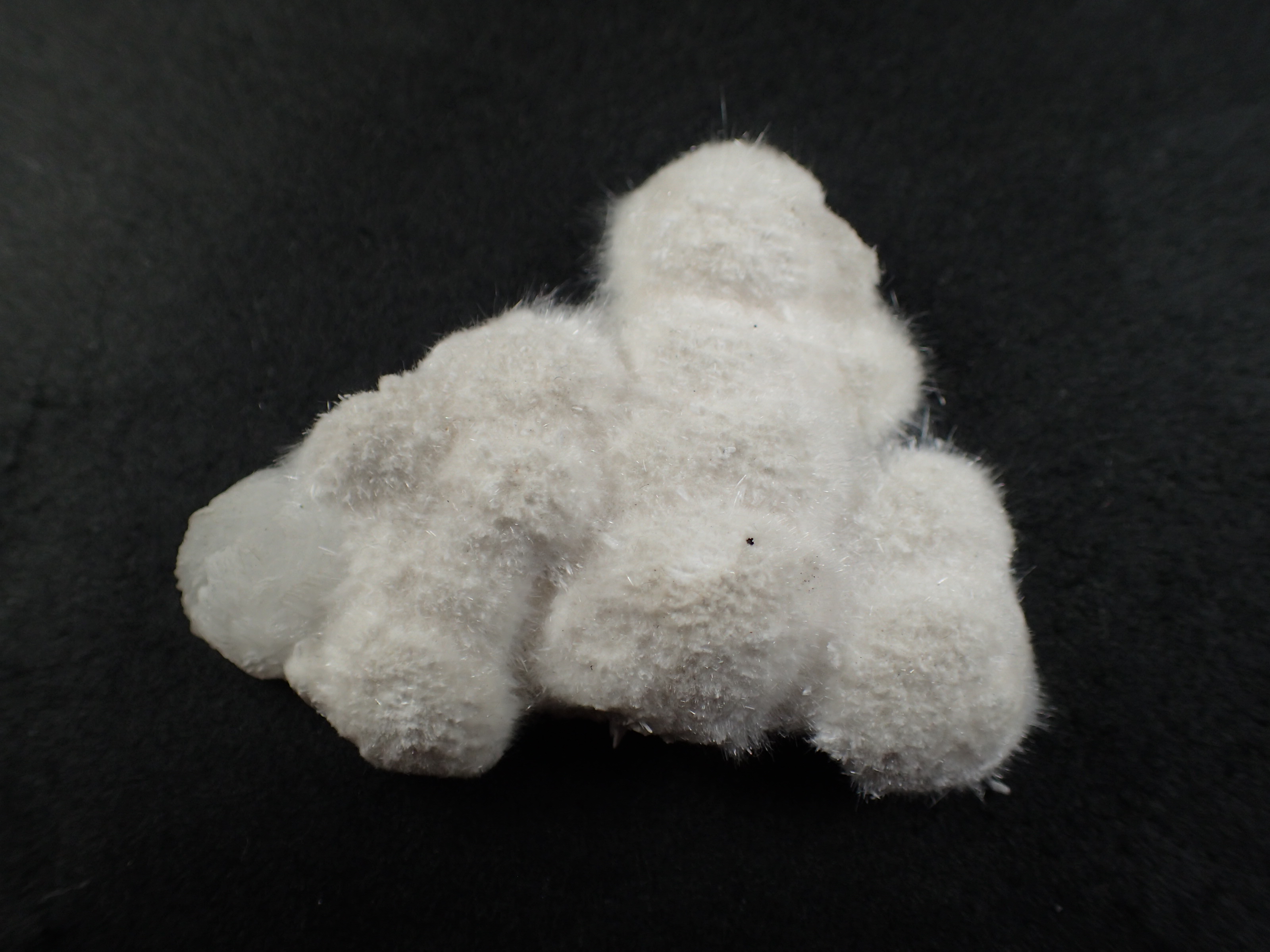 オケナイト（オーケン石） ｜石の販売専門店【vec stone club】