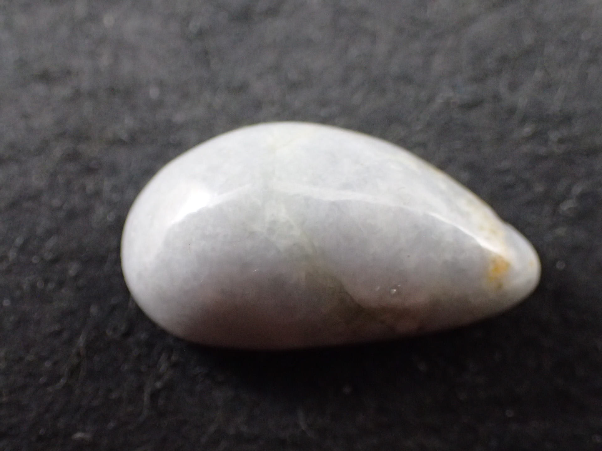 最高品質若桜翡翠(Wakasa Jadeite) 自由カット 鳥取八頭郡若桜町角谷