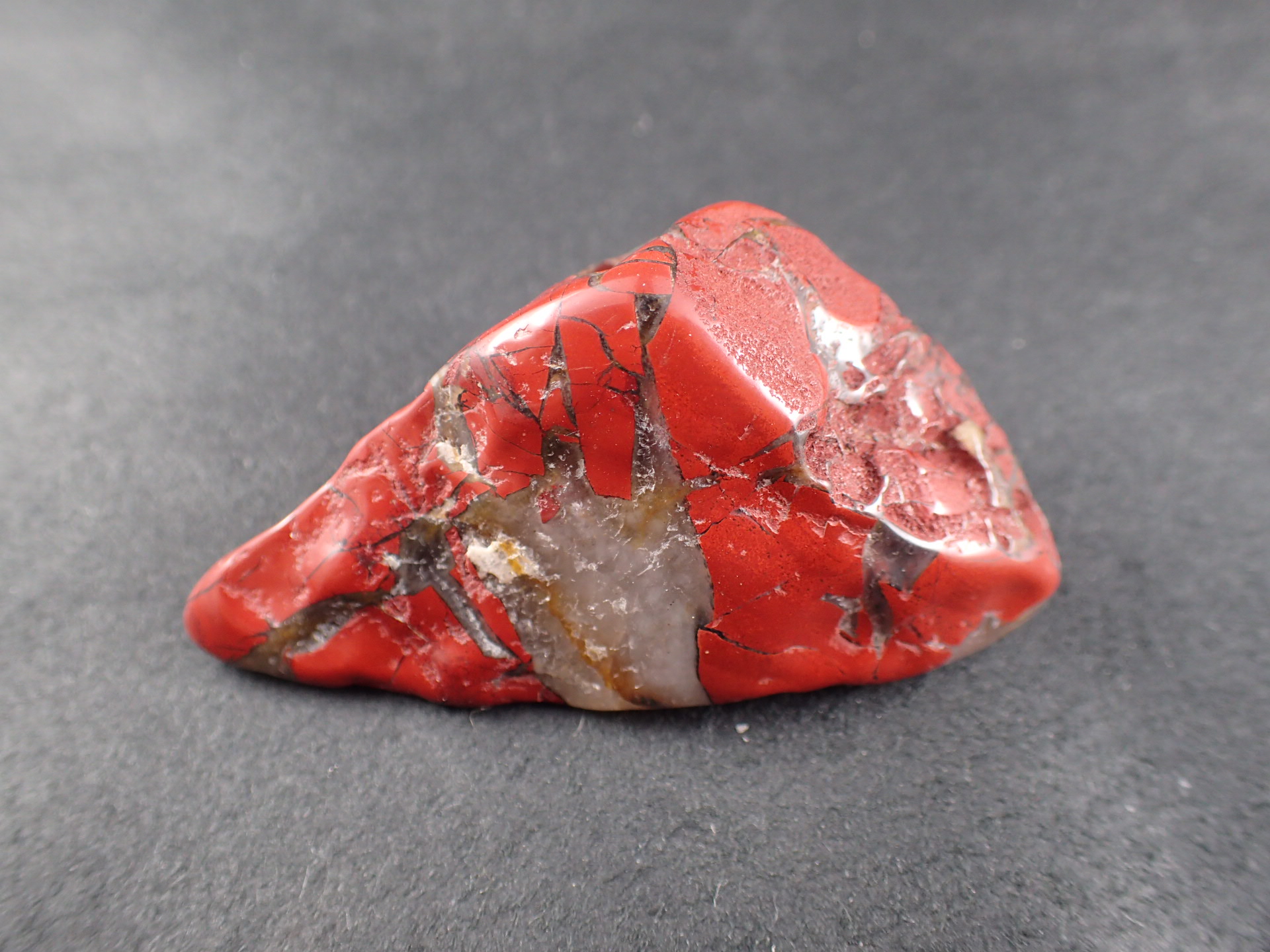 最高品質佐渡赤玉石(SADO AKADAMA) 新潟県佐渡市産 ｜石の販売専門店