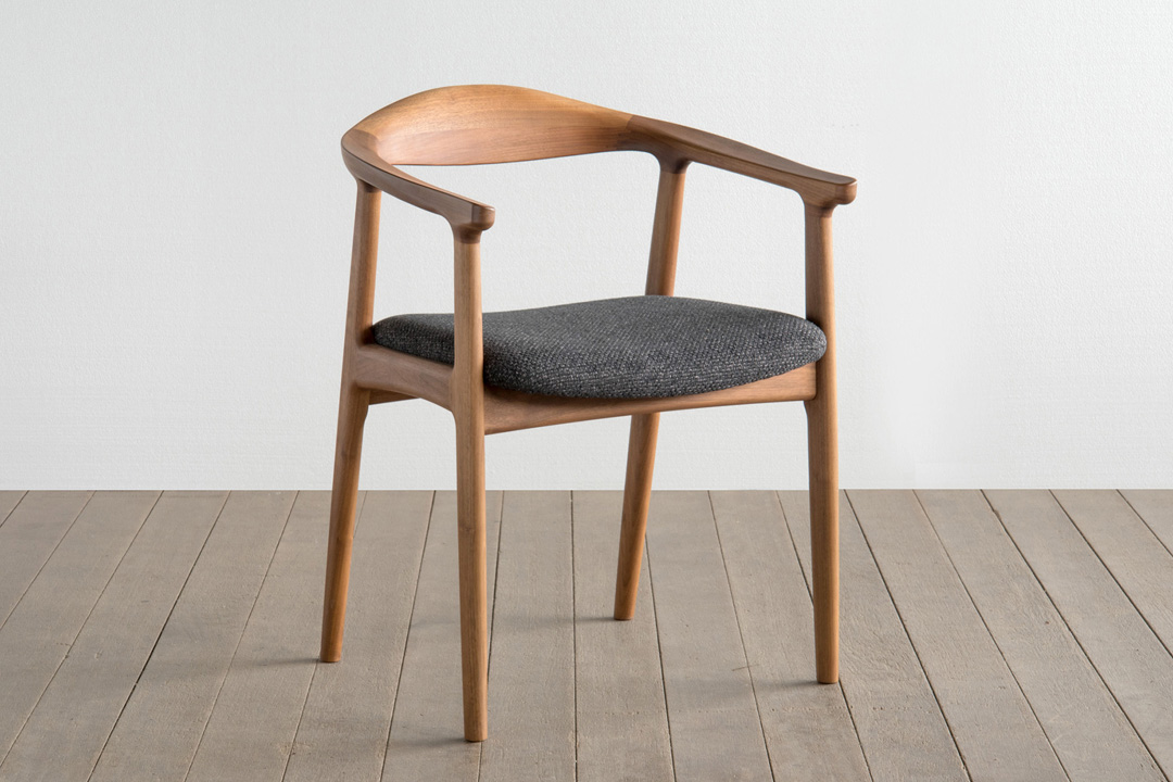 アームチェア Omega（オメガ）｜名古屋の家具・インテリアショップ