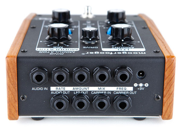 Moog MF-102 Ring Modulator | Vintage Synth Explorer