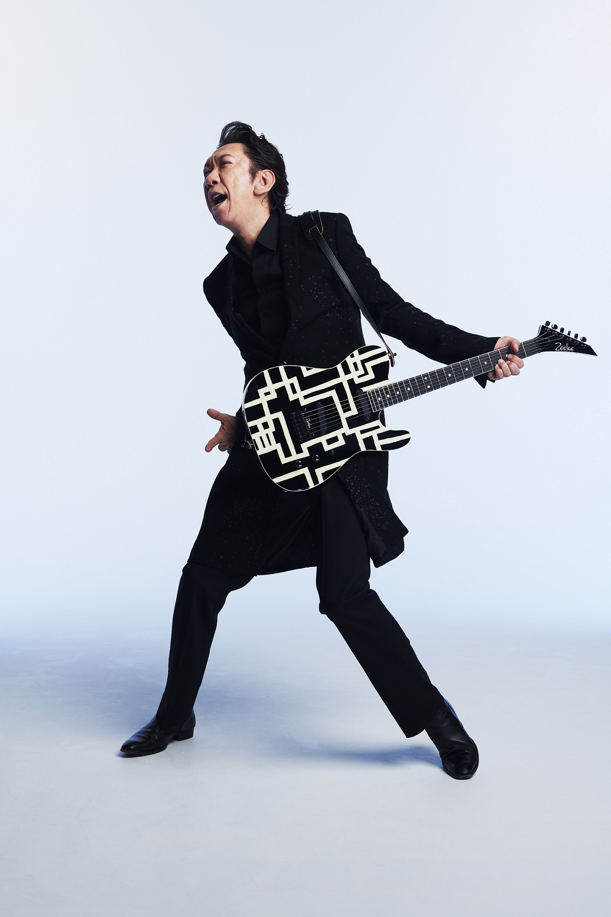 布袋寅泰 ピンバッジ GREATEST HITS TOUR ブラックファイヤー 布袋寅泰