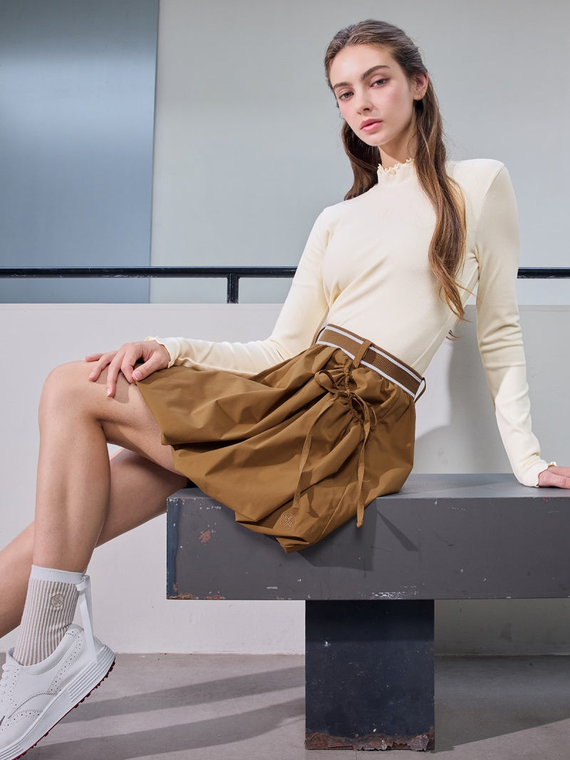 フリル モックネック 起毛 ベースレイヤー