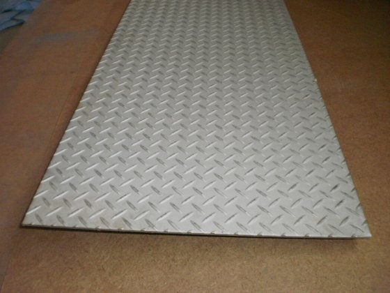 縞板】ステンレス製 縞(しま)鋼板 (SUS304) 縞鋼板 シマ板 チェッカー