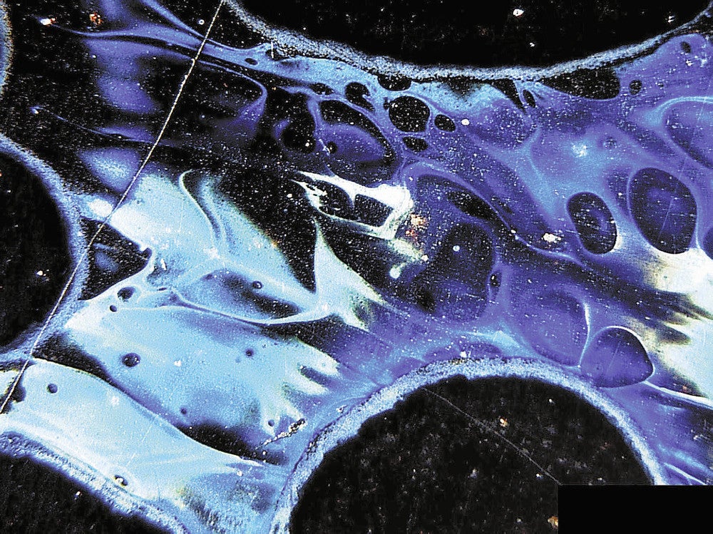 国宝「曜変天目茶碗」輝きの秘密 最新科学で真相に迫る : 読売新聞