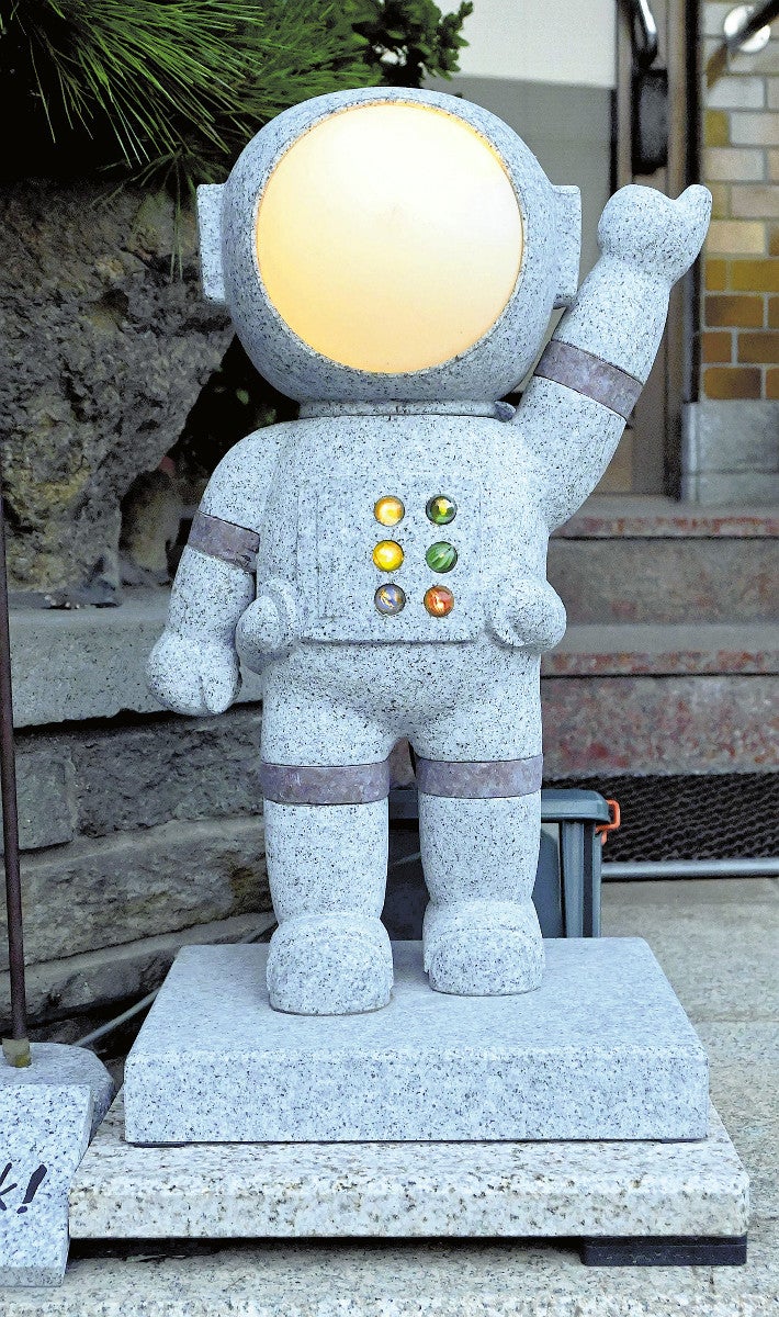 香川：「石あかり」楽しい街道 高松・庵治 ：地域ニュース : 読売新聞