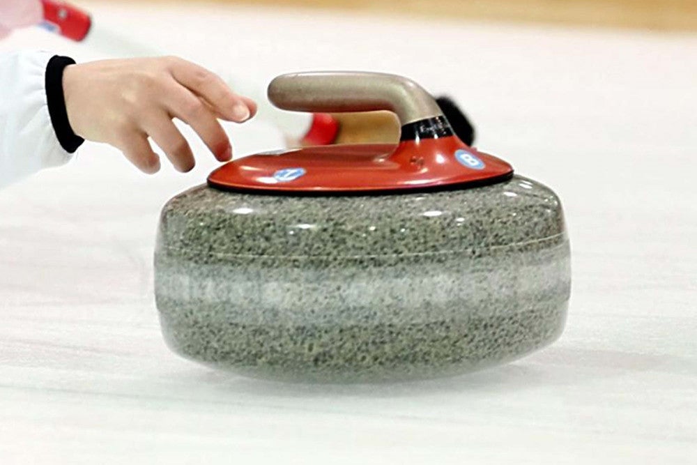 カーリング、ストーンのセンサーが反応しないトラブル頻発…ショットの