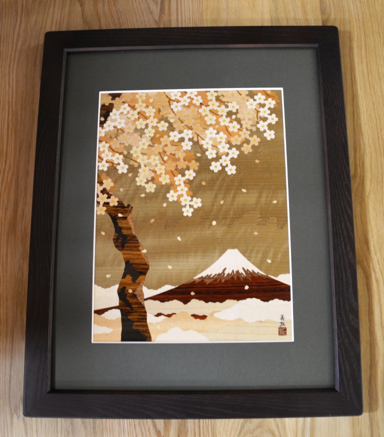 木象嵌 桜富士 商品詳細｜寄木細工・箱根細工｜いづみやがお届けする