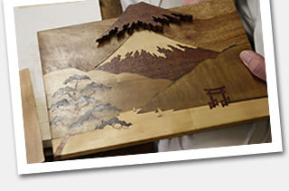 寄木細工の木象嵌｜日本ならではの工芸技術を