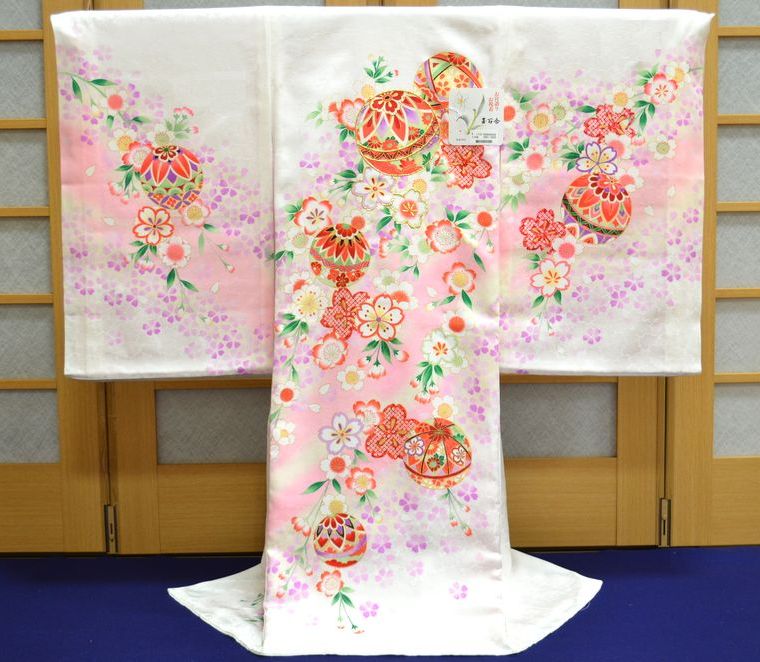 お宮参り 赤ちゃん着物 女の子 (産着 初着) 七五三用 補正 あげ om-l