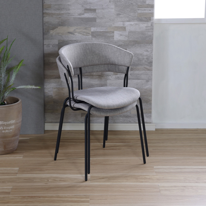 ダイニングチェア[コタリ] スチールチェア スタッキング | アンジー nora.*