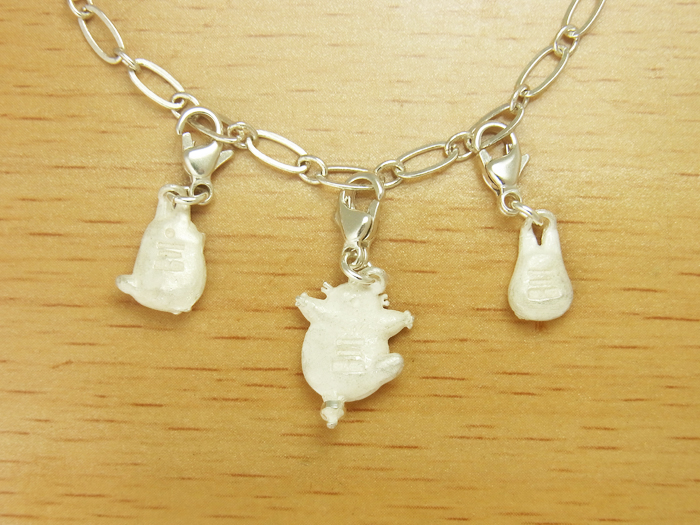 スタジオジブリ公認】3匹のトトロブレスレット | 通販 | 山西宝石