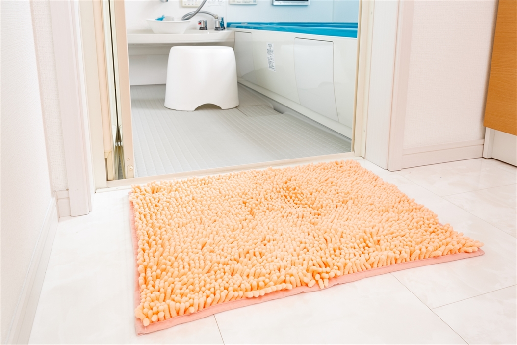 ソフワ マイクロファイバーバスマット 45×60 | 山崎産業株式会社 家庭