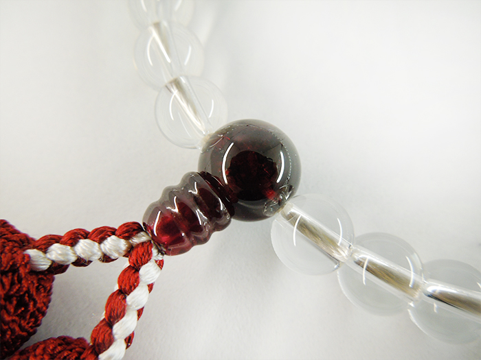 水晶7mm片手数珠臙脂二五房ガーネット仕立 お数珠の安田念珠店へ