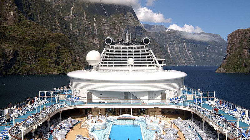 サファイア・プリンセス | 客船紹介 | クルーズのゆたか倶楽部