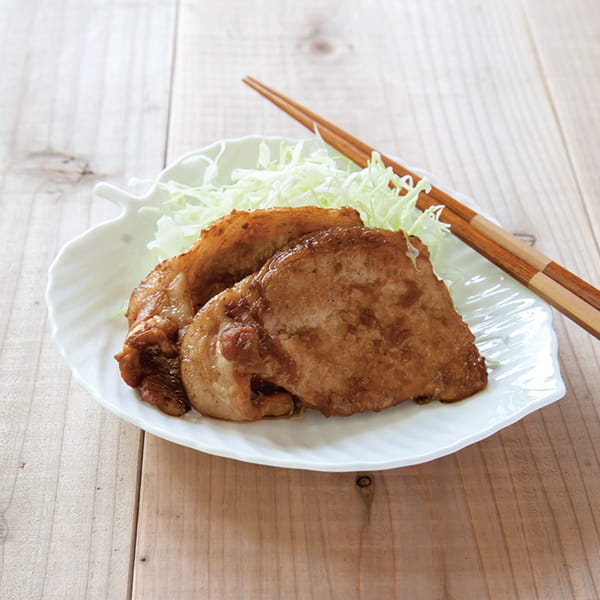 みずき トレー 中｜皿・プレート｜料理家 栗原はるみ レシピ