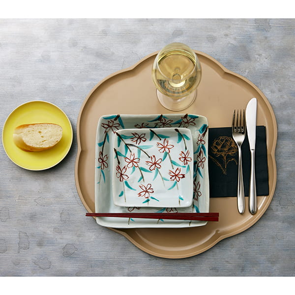 WEB限定】中尾万作さんの桜四方皿 大｜作家もの｜料理家 栗原はるみ