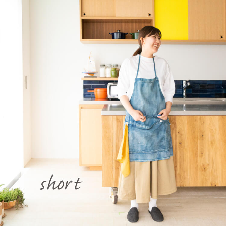 家事が楽しくなる「デニムエプロン」｜お買いもの特集｜料理家 栗原