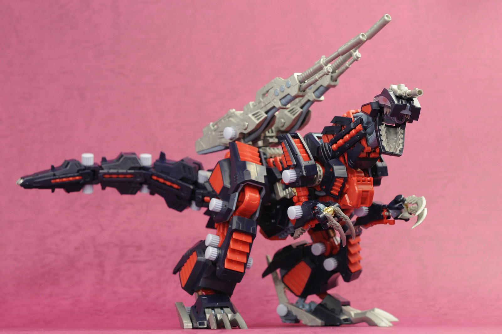 コトブキヤ HMMジェノザウラー レイヴン仕様 レビュー