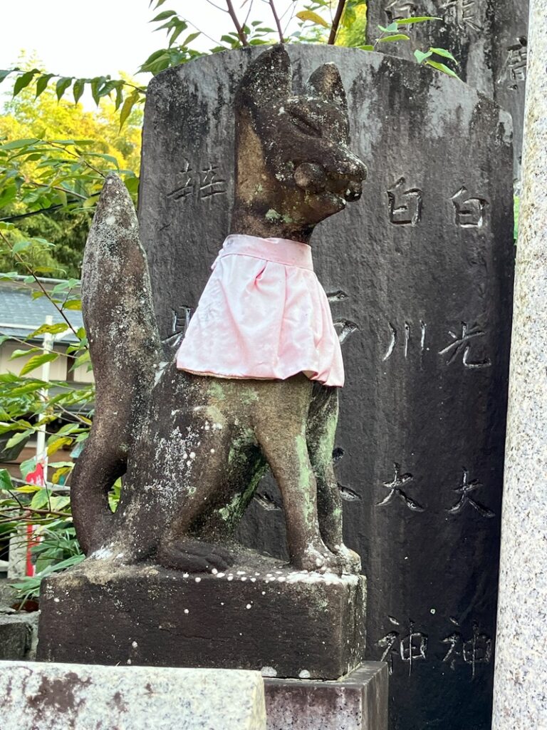 伏見稲荷大社 その④ | 黒い狐と南南西