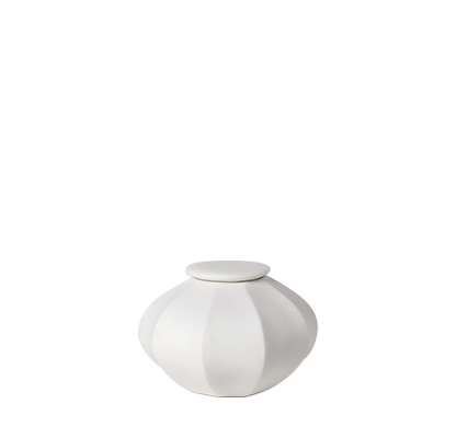 0413_若杉 聖子 白磁の調度 一輪挿し｜厨子屋銀座